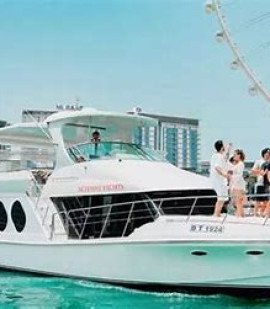 Morning Xclusive Shared Yacht Tour